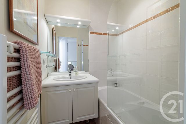 maison à vendre - 4 pièces - 103.68 m2 - NICE - 06 - PROVENCE-ALPES-COTE-D-AZUR - Century 21 Cbs Immobilier