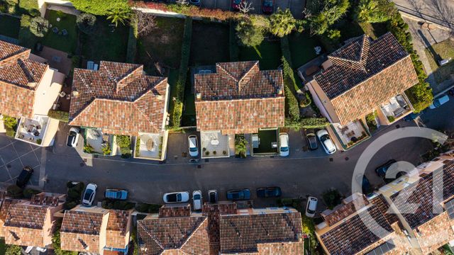 maison à vendre - 4 pièces - 103.68 m2 - NICE - 06 - PROVENCE-ALPES-COTE-D-AZUR - Century 21 Cbs Immobilier