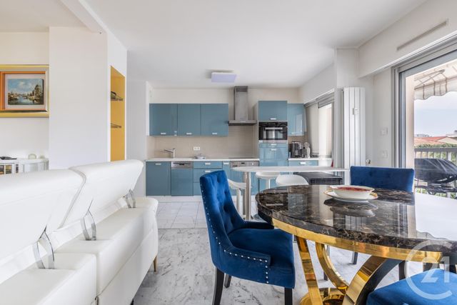 Appartement F2 à vendre - 2 pièces - 54.18 m2 - CANNES - 06 - PROVENCE-ALPES-COTE-D-AZUR - Century 21 Cbs Immobilier