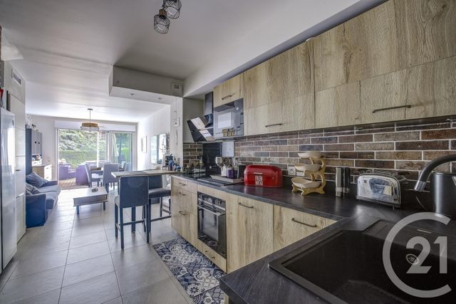 Appartement F3 à vendre - 3 pièces - 64.1 m2 - NICE - 06 - PROVENCE-ALPES-COTE-D-AZUR - Century 21 Cbs Immobilier