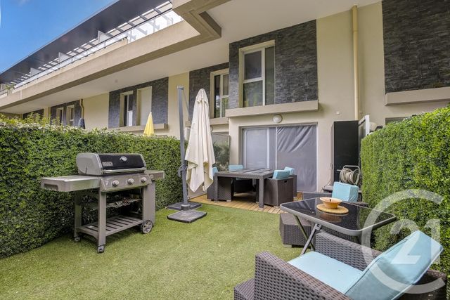 Appartement F3 à vendre - 3 pièces - 64.1 m2 - NICE - 06 - PROVENCE-ALPES-COTE-D-AZUR - Century 21 Cbs Immobilier