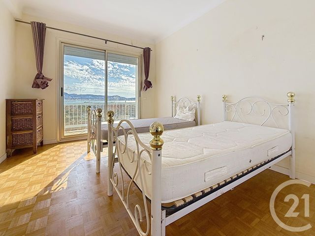 Afficher la photo en grand Appartement F3 à vendre - 3 pièces - 74.84 m2 - NICE - 06 - PROVENCE-ALPES-COTE-D-AZUR - Century 21 Cbs Immobilier