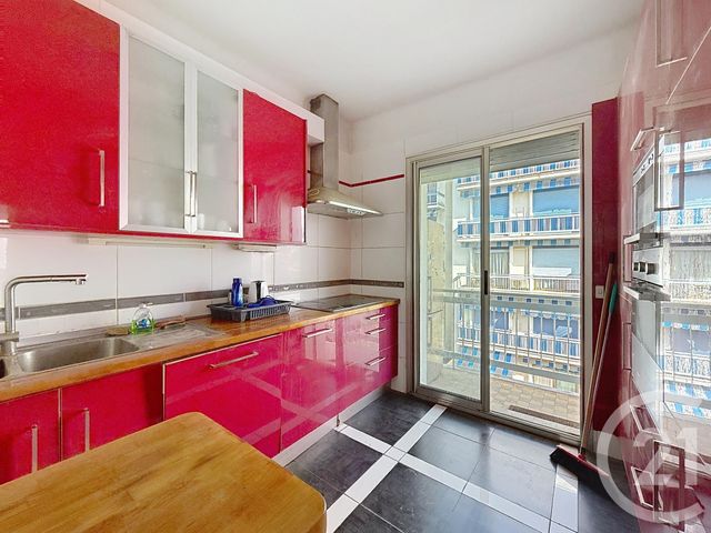 Afficher la photo en grand Appartement F3 à vendre - 3 pièces - 74.84 m2 - NICE - 06 - PROVENCE-ALPES-COTE-D-AZUR - Century 21 Cbs Immobilier