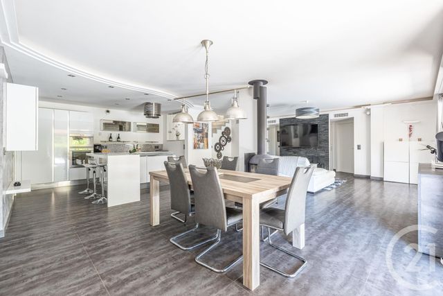 maison à vendre - 5 pièces - 143.35 m2 - MASSOINS - 06 - PROVENCE-ALPES-COTE-D-AZUR - Century 21 Cbs Immobilier