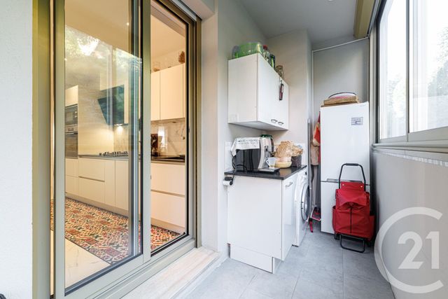 Afficher la photo en grand Appartement F3 à vendre - 3 pièces - 77.59 m2 - NICE - 06 - PROVENCE-ALPES-COTE-D-AZUR - Century 21 Cbs Immobilier