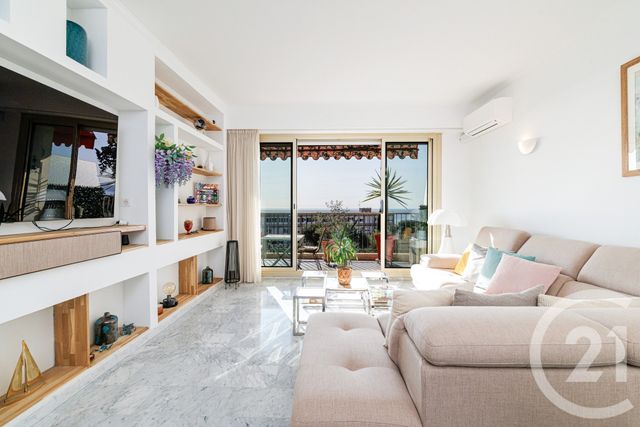 Afficher la photo en grand Appartement F3 à vendre - 3 pièces - 77.59 m2 - NICE - 06 - PROVENCE-ALPES-COTE-D-AZUR - Century 21 Cbs Immobilier
