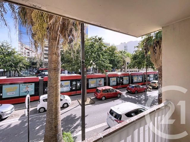 Appartement F2 à vendre - 2 pièces - 50.19 m2 - NICE - 06 - PROVENCE-ALPES-COTE-D-AZUR - Century 21 Cbs Immobilier