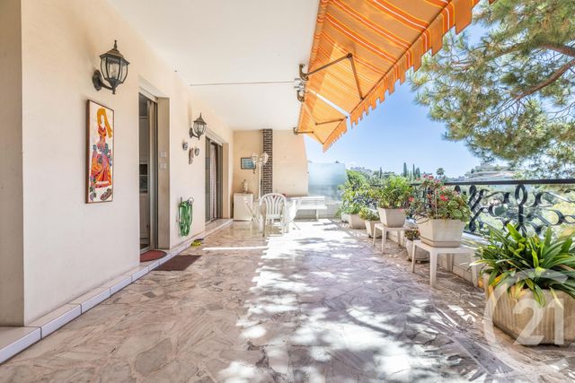 Appartement F2 à vendre - 3 pièces - 71.52 m2 - NICE - 06 - PROVENCE-ALPES-COTE-D-AZUR - Century 21 Cbs Immobilier