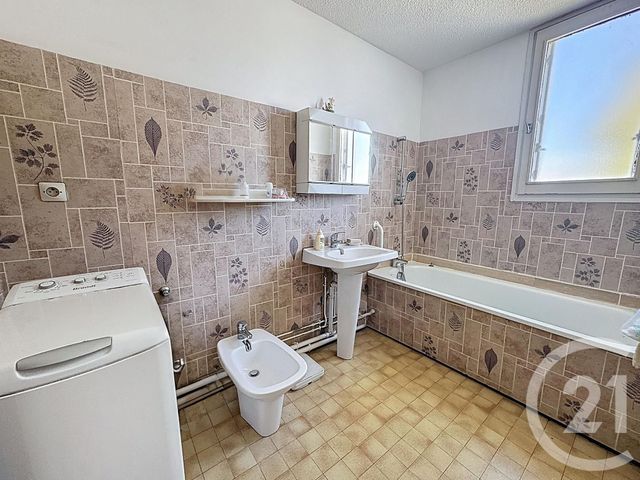 Appartement F2 à vendre - 2 pièces - 59.0 m2 - NICE - 06 - PROVENCE-ALPES-COTE-D-AZUR - Century 21 Cbs Immobilier