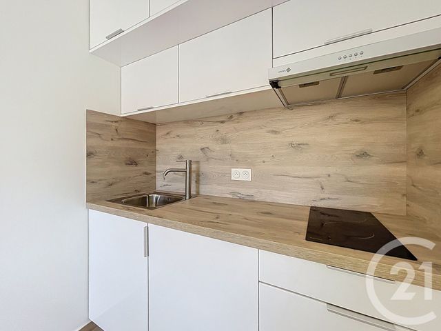 Appartement F1 à vendre - 1 pièce - 24.0 m2 - NICE - 06 - PROVENCE-ALPES-COTE-D-AZUR - Century 21 Cbs Immobilier