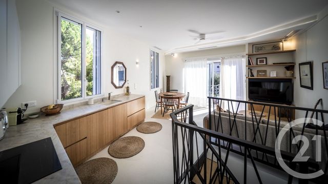 maison à louer - 4 pièces - 73.0 m2 - NICE - 06 - PROVENCE-ALPES-COTE-D-AZUR - Century 21 Cbs Immobilier