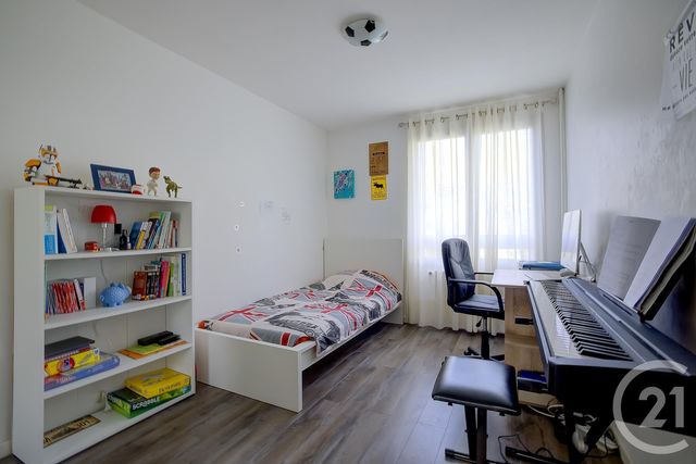 Afficher la photo en grand Appartement F5 à vendre - 5 pièces - 109.25 m2 - NICE - 06 - PROVENCE-ALPES-COTE-D-AZUR - Century 21 Cbs Immobilier