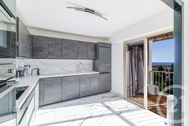 Appartement F4 à vendre - 4 pièces - 84.5 m2 - NICE - 06 - PROVENCE-ALPES-COTE-D-AZUR - Century 21 Cbs Immobilier