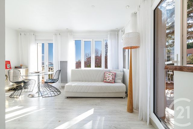 Appartement F2 à vendre - 2 pièces - 31.09 m2 - NICE - 06 - PROVENCE-ALPES-COTE-D-AZUR - Century 21 Cbs Immobilier