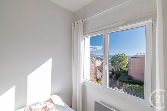 Appartement F2 à vendre - 2 pièces - 31.09 m2 - NICE - 06 - PROVENCE-ALPES-COTE-D-AZUR - Century 21 Cbs Immobilier