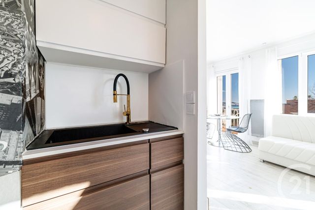 Appartement F2 à vendre - 2 pièces - 31.09 m2 - NICE - 06 - PROVENCE-ALPES-COTE-D-AZUR - Century 21 Cbs Immobilier