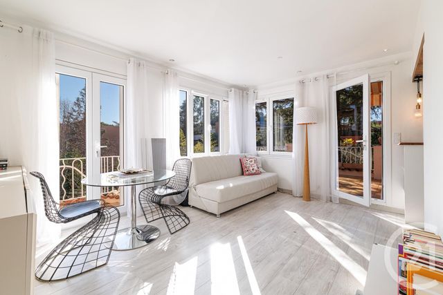 Appartement F2 à vendre - 2 pièces - 31.09 m2 - NICE - 06 - PROVENCE-ALPES-COTE-D-AZUR - Century 21 Cbs Immobilier