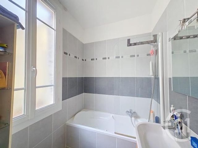 Appartement F2 à vendre - 2 pièces - 44.0 m2 - NICE - 06 - PROVENCE-ALPES-COTE-D-AZUR - Century 21 Cbs Immobilier