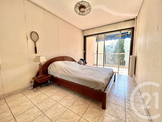 Appartement F3 bis à vendre - 3 pièces - 80.5 m2 - NICE - 06 - PROVENCE-ALPES-COTE-D-AZUR - Century 21 Cbs Immobilier