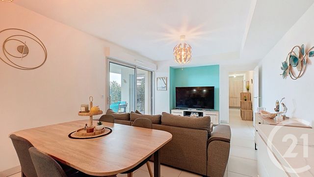 Appartement F3 à vendre - 3 pièces - 62.79 m2 - NICE - 06 - PROVENCE-ALPES-COTE-D-AZUR - Century 21 Cbs Immobilier