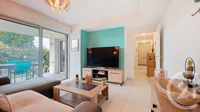 Appartement F3 à vendre - 3 pièces - 62.79 m2 - NICE - 06 - PROVENCE-ALPES-COTE-D-AZUR - Century 21 Cbs Immobilier