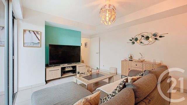 Appartement F3 à vendre - 3 pièces - 62.79 m2 - NICE - 06 - PROVENCE-ALPES-COTE-D-AZUR - Century 21 Cbs Immobilier