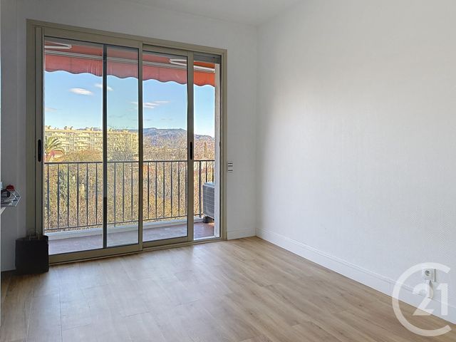 Appartement F2 à vendre - 2 pièces - 60.0 m2 - NICE - 06 - PROVENCE-ALPES-COTE-D-AZUR - Century 21 Cbs Immobilier