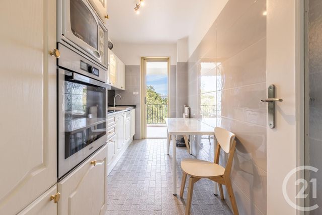Appartement F2 à vendre - 2 pièces - 58.2 m2 - NICE - 06 - PROVENCE-ALPES-COTE-D-AZUR - Century 21 Cbs Immobilier