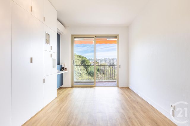 Appartement F2 à vendre - 2 pièces - 58.2 m2 - NICE - 06 - PROVENCE-ALPES-COTE-D-AZUR - Century 21 Cbs Immobilier
