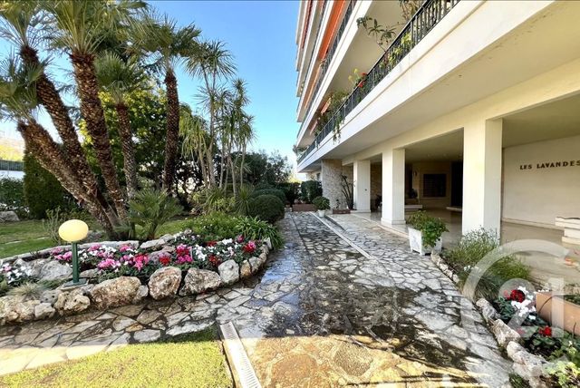 Appartement F2 à vendre - 2 pièces - 60.0 m2 - NICE - 06 - PROVENCE-ALPES-COTE-D-AZUR - Century 21 Cbs Immobilier