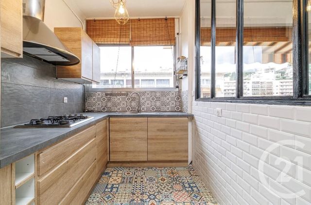 Appartement F4 à vendre - 4 pièces - 105.0 m2 - NICE - 06 - PROVENCE-ALPES-COTE-D-AZUR - Century 21 Cbs Immobilier