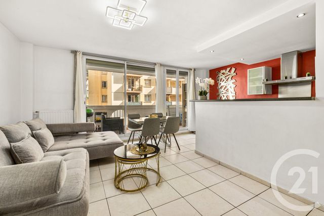 Appartement F3 à vendre - 3 pièces - 61.27 m2 - NICE - 06 - PROVENCE-ALPES-COTE-D-AZUR - Century 21 Cbs Immobilier