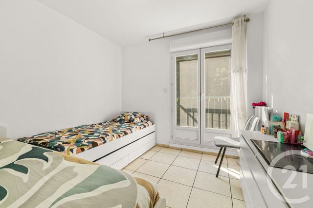 Appartement F3 à vendre - 3 pièces - 61.27 m2 - NICE - 06 - PROVENCE-ALPES-COTE-D-AZUR - Century 21 Cbs Immobilier
