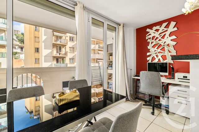 Appartement F3 à vendre - 3 pièces - 61.27 m2 - NICE - 06 - PROVENCE-ALPES-COTE-D-AZUR - Century 21 Cbs Immobilier