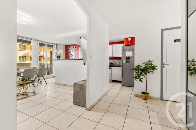 Appartement F3 à vendre - 3 pièces - 61.27 m2 - NICE - 06 - PROVENCE-ALPES-COTE-D-AZUR - Century 21 Cbs Immobilier
