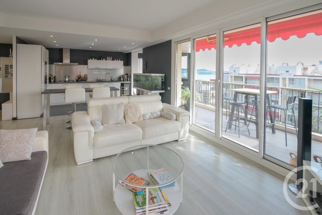 Appartement F3 à vendre - 3 pièces - 80.0 m2 - NICE - 06 - PROVENCE-ALPES-COTE-D-AZUR - Century 21 Cbs Immobilier