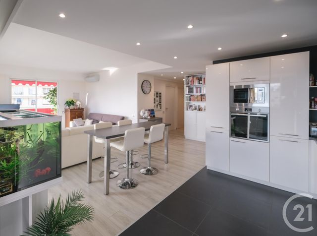 Appartement F3 à vendre - 3 pièces - 80.0 m2 - NICE - 06 - PROVENCE-ALPES-COTE-D-AZUR - Century 21 Cbs Immobilier