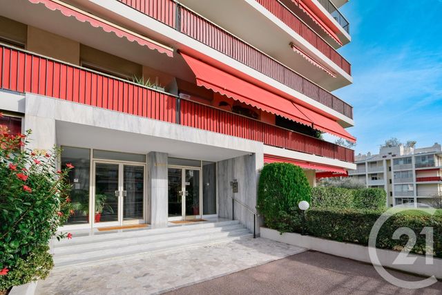 Appartement F3 à vendre - 3 pièces - 80.0 m2 - NICE - 06 - PROVENCE-ALPES-COTE-D-AZUR - Century 21 Cbs Immobilier