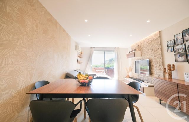 Appartement F3 à vendre - 3 pièces - 67.0 m2 - NICE - 06 - PROVENCE-ALPES-COTE-D-AZUR - Century 21 Cbs Immobilier