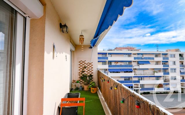 Appartement F4 à vendre - 4 pièces - 84.0 m2 - NICE - 06 - PROVENCE-ALPES-COTE-D-AZUR - Century 21 Cbs Immobilier
