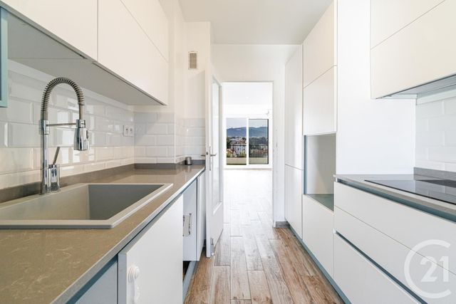 Appartement F4 à vendre - 3 pièces - 68.32 m2 - NICE - 06 - PROVENCE-ALPES-COTE-D-AZUR - Century 21 Cbs Immobilier