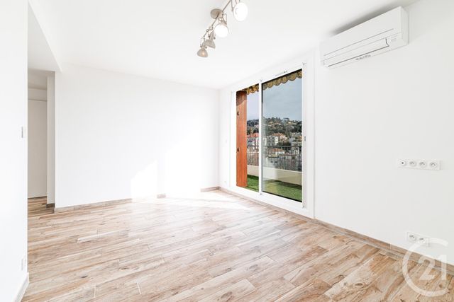 Appartement F4 à vendre - 3 pièces - 68.32 m2 - NICE - 06 - PROVENCE-ALPES-COTE-D-AZUR - Century 21 Cbs Immobilier