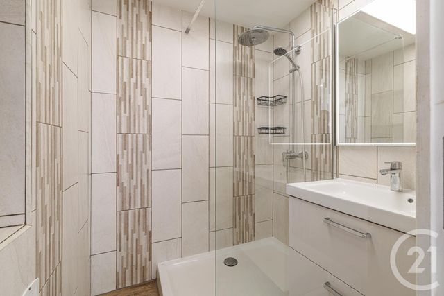 Appartement F4 à vendre - 3 pièces - 68.32 m2 - NICE - 06 - PROVENCE-ALPES-COTE-D-AZUR - Century 21 Cbs Immobilier