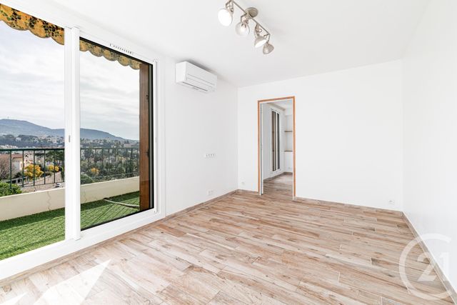 Appartement F4 à vendre - 3 pièces - 68.32 m2 - NICE - 06 - PROVENCE-ALPES-COTE-D-AZUR - Century 21 Cbs Immobilier