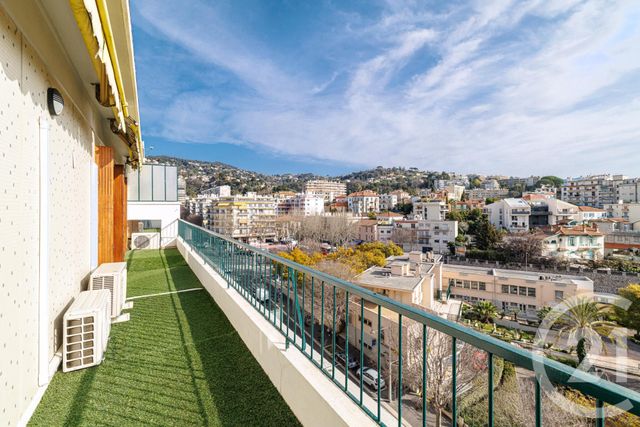 Appartement F4 à vendre - 3 pièces - 68.32 m2 - NICE - 06 - PROVENCE-ALPES-COTE-D-AZUR - Century 21 Cbs Immobilier