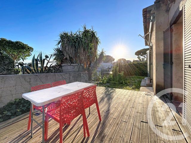 maison à vendre - 5 pièces - 119.0 m2 - ST LAURENT DU VAR - 06 - PROVENCE-ALPES-COTE-D-AZUR - Century 21 Cbs Immobilier