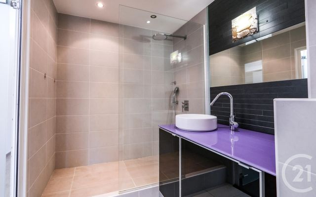 Appartement F3 à vendre - 3 pièces - 59.04 m2 - NICE - 06 - PROVENCE-ALPES-COTE-D-AZUR - Century 21 Cbs Immobilier