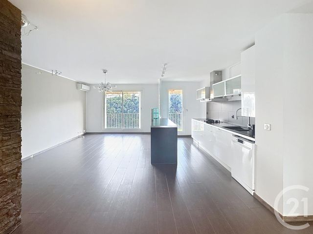 Appartement F3 à vendre - 3 pièces - 59.04 m2 - NICE - 06 - PROVENCE-ALPES-COTE-D-AZUR - Century 21 Cbs Immobilier