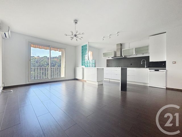 Appartement F3 à vendre - 3 pièces - 59.04 m2 - NICE - 06 - PROVENCE-ALPES-COTE-D-AZUR - Century 21 Cbs Immobilier