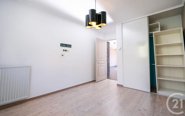 Appartement F3 à vendre - 3 pièces - 59.04 m2 - NICE - 06 - PROVENCE-ALPES-COTE-D-AZUR - Century 21 Cbs Immobilier